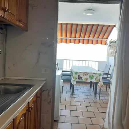 Acogedor Con Terraza Frente Al Mar Y Vistas Al Teide Daire